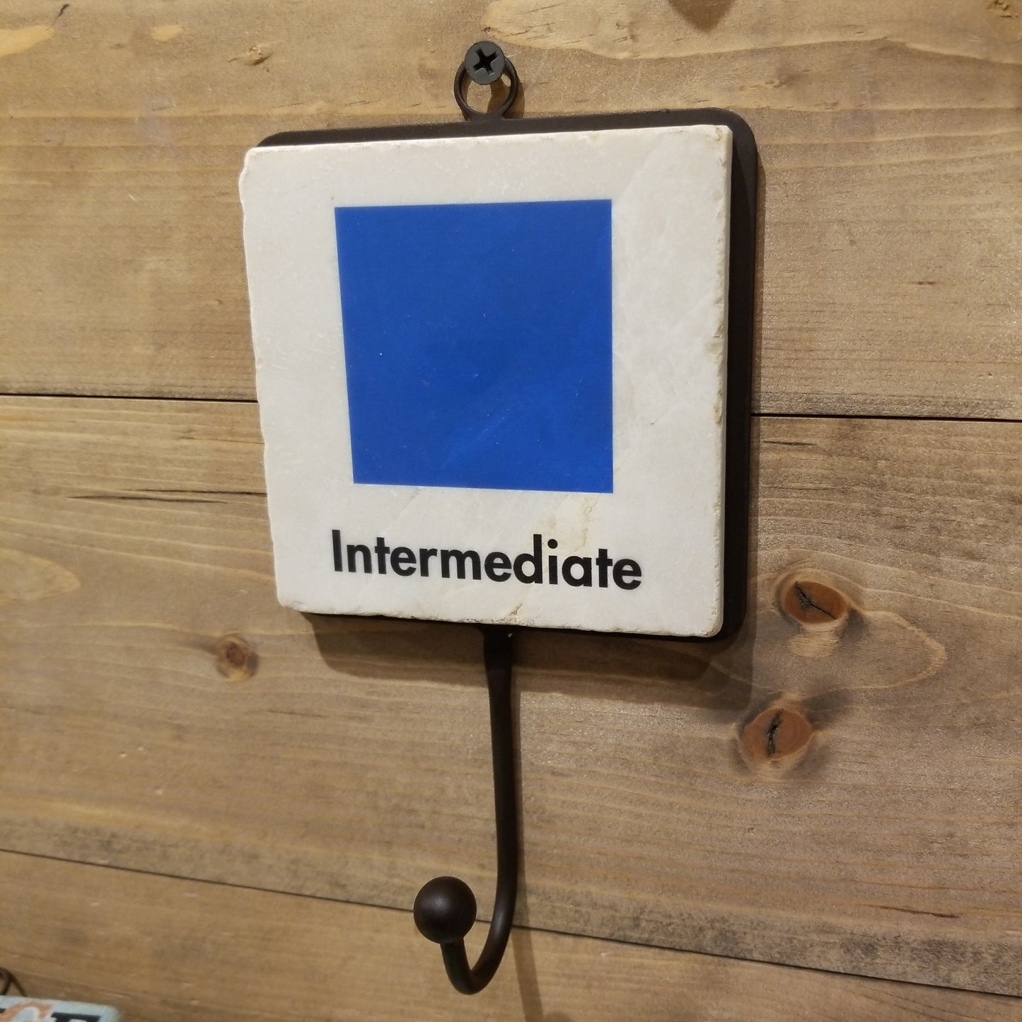 Ski Sign - Tile Hook - INTERMEDIATE
