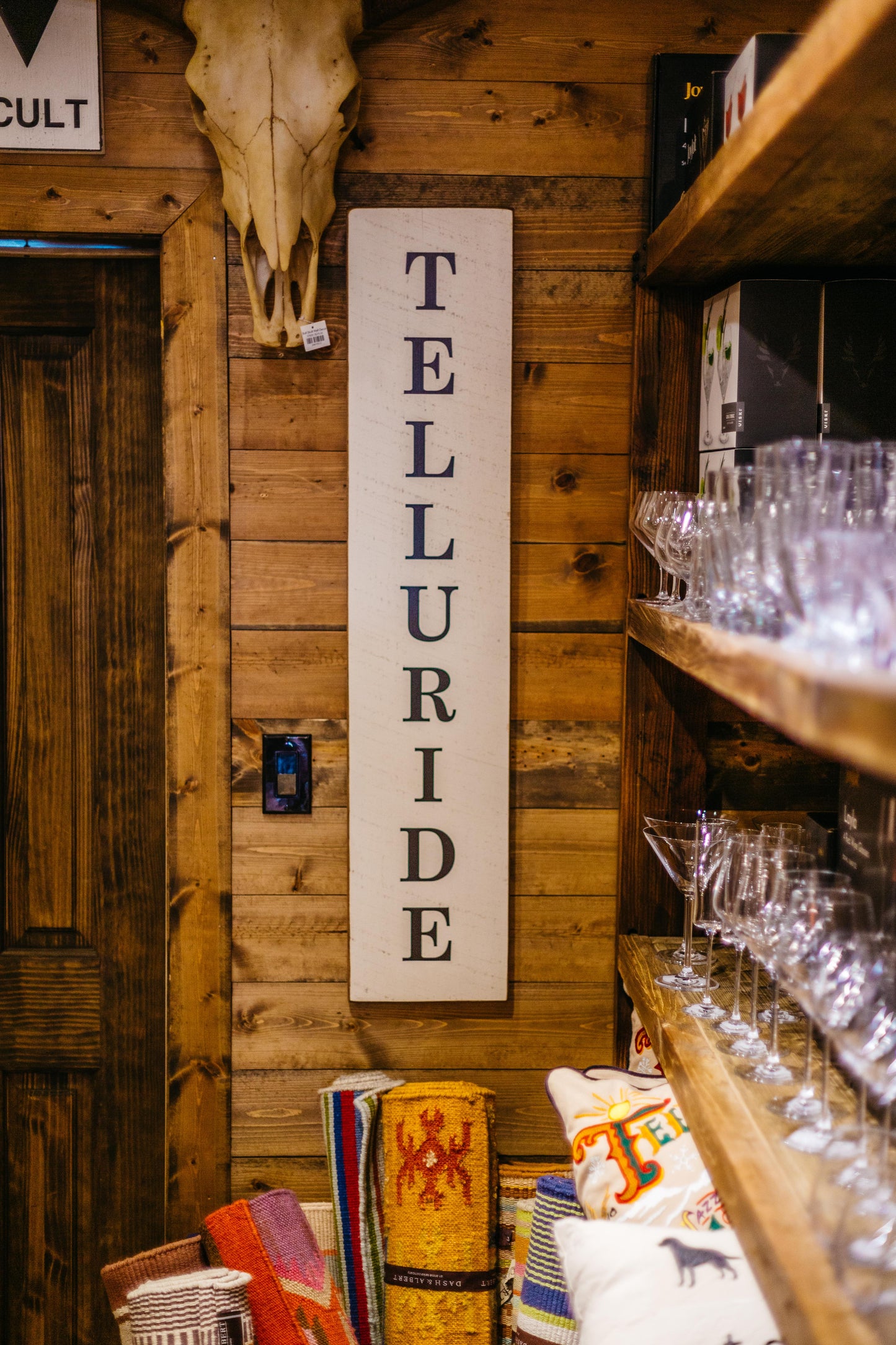 Barn Board Sign Vertical Telluride White Black